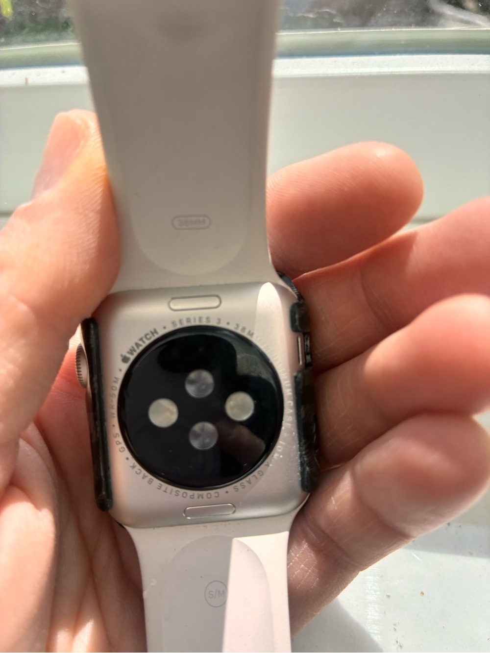 Apple Watch Series 3 Silver Case with Light Pink Sport Band